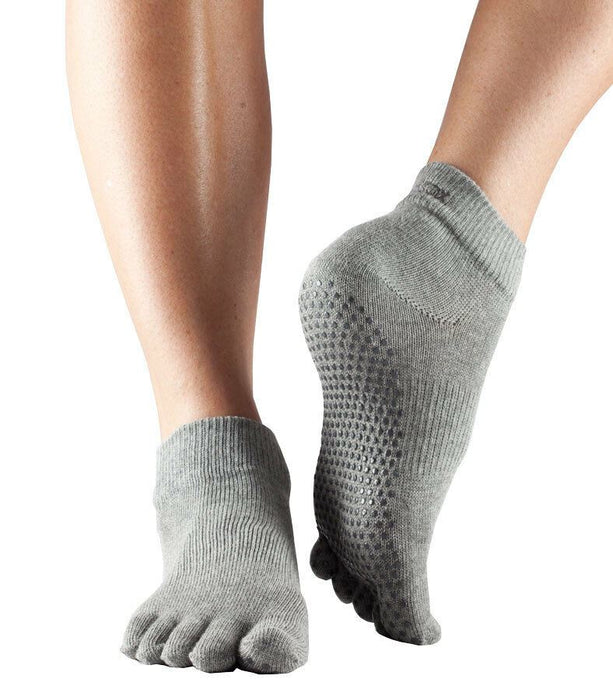 Toesox Full Toe Ankle Pilates Yoga Non Slip Exercise Studio Socks Grey