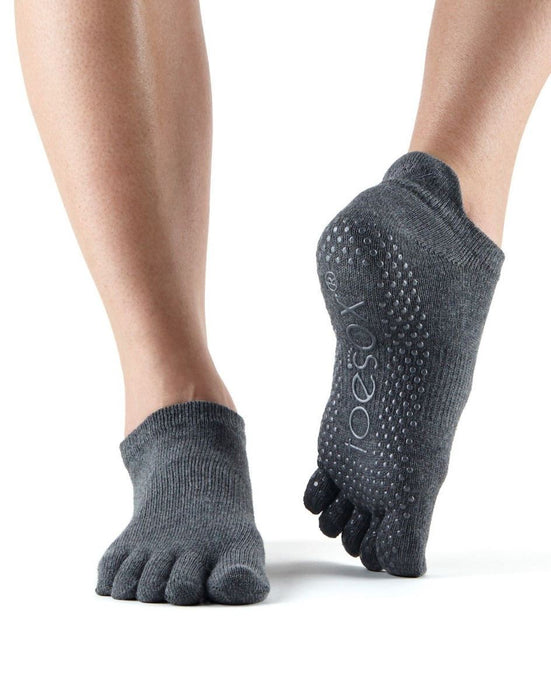 Toesox Full Toe Low Rise Grip Socks For Barre Pilates Yoga Charcoal Grey