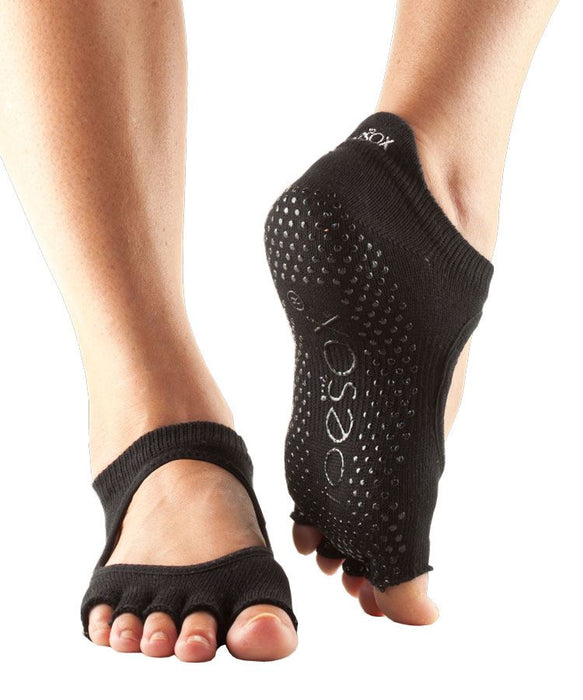 Toesox No Toe Bellarina Pilates Yoga Martial Arts Grip Socks BlackToeSox