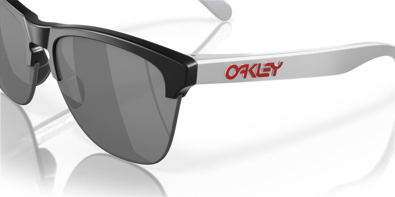 Oakley Frogskins Lite Sports Sunglasses Black Lenses Matte Black Frame Glasses