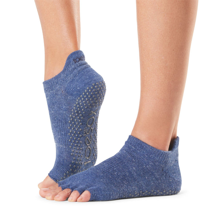 Toesox Womens Half Toe Low Rise Bellarina Non Slip Socks Fitted Heel - Navy Blue