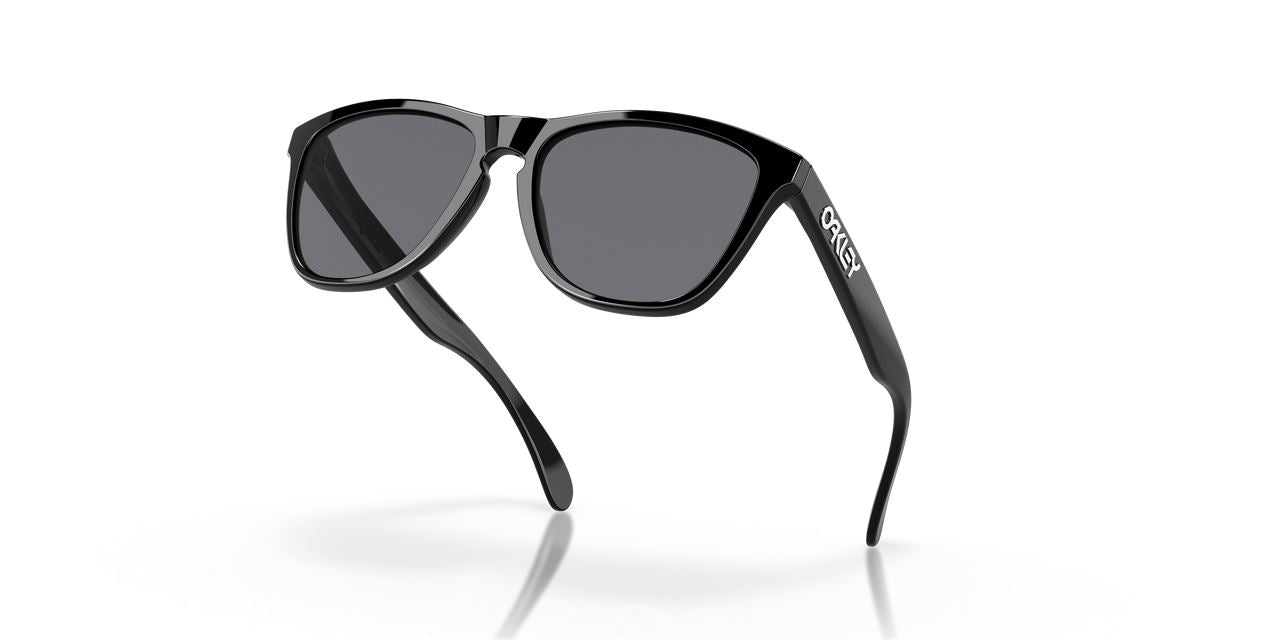 Oakley Frogskins Sunglasses Grey Lenses Polished Black Stylish Frame Driving