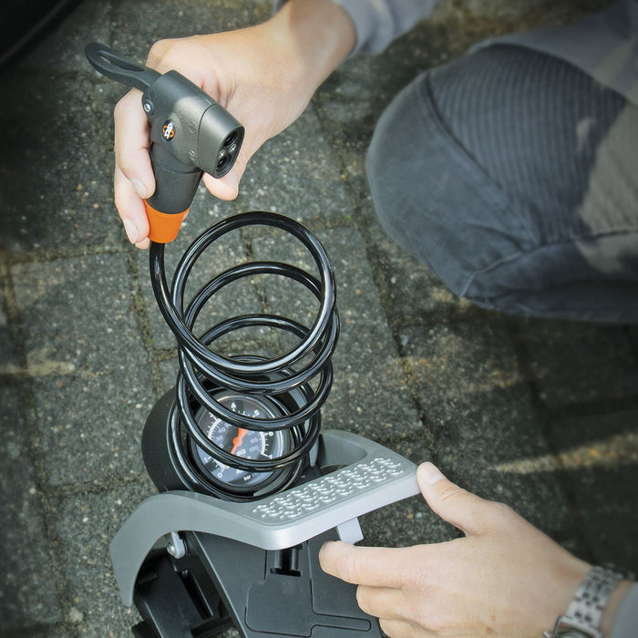 SKS Airsteo Bike Tyre Foot Pump With Integrated Spiral Hose And 7 Bar Gauge