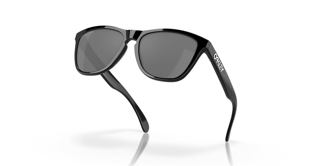 Oakley Frogskins Sunglasses Black Lenses Polished Black Stylish Frame Driving