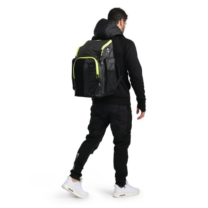 ARENA SPIKY III BACKPACK 45 SMOKE-NEON YELLOW