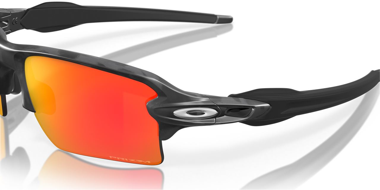 Oakley Flak 2.0 XL Sunglasses Prizm Ruby Lenses Fishing Sports Black Camo FrameOakley