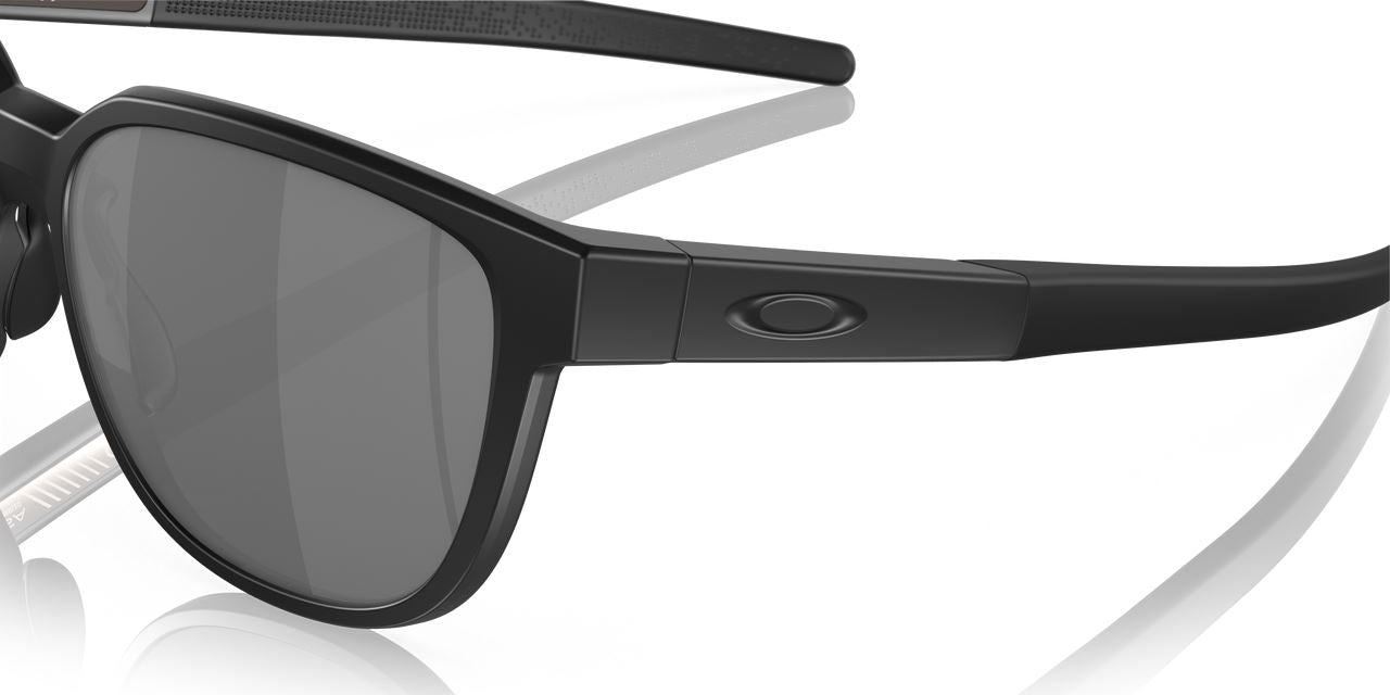 Oakley Actuator Sunglasses Black Polarized Lenses Matte Black Frames Sports