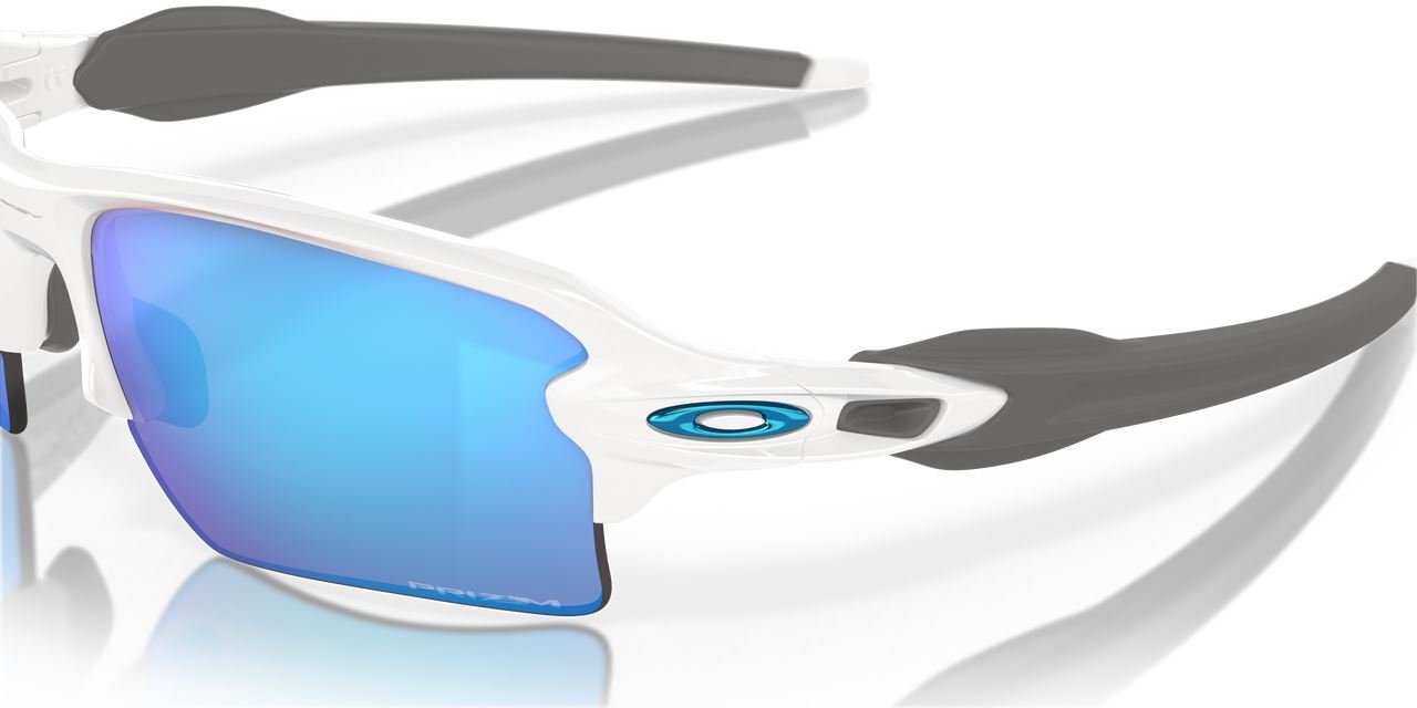 Oakley Flak 2.0 XL Sunglasses Prizm Sapphire Lenses Polished White Sports FrameOakley