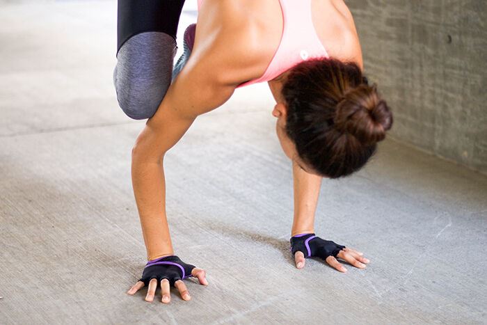 Toesox Half Toe Ankle Pilates Yoga Barre Five Toe Grip Socks